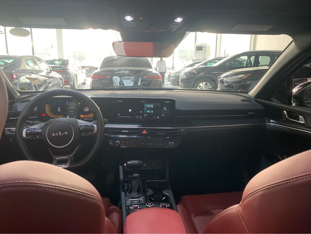 Kia K5
موديل:2025
مواصفات:GTواحد علي واحد فول فول
كلين كلين بدون صبخ بدون ايرباگ 
ماشية 19Mil
بدون رقم تكلفة رقم11,5$
مكان اربيل مدينة معارض شريكة بيت اربيل
سعر 239$و مجال
(***********) اكر, نينوى
