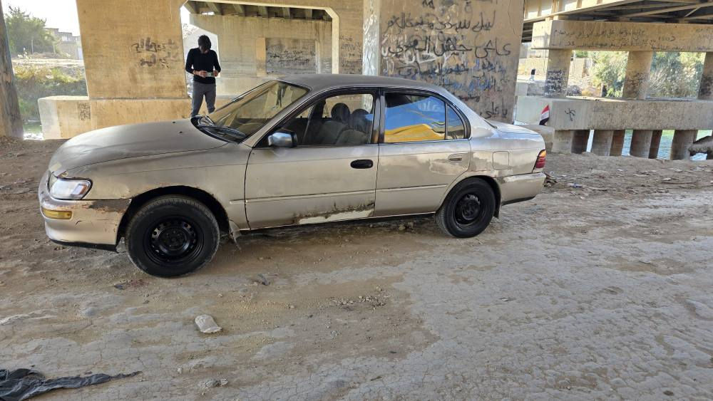 كورله موديل 94 جاهزة مكينه وكيروحدادية وكهربات بلادية قطرت صبغ مابيها ولاظربه رقم بصرة السعر 42مكان السيارة الدوانية قظاءالشامية ***********السنويه صاقطة وكاله عامه ام الباركود بسمي يعني اني احوالك النجف, العراق
