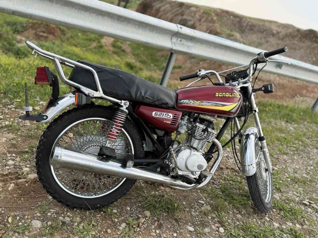 مكلف بنشر.       دراجة سونك لبيع 2022 كل عيب مابي كلشي شغال 

سعرة 450 وبي مجال رقم صاحب دراجة 

***********  شراي يخابرة
