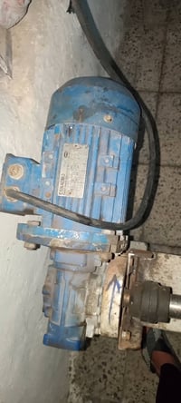 مكينه فحم لبيع مطور كير بكس ثري فيز السعر 1500بيه مجال لطيبين 07812098...