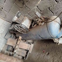 كمبريسر جاهزه. 500 لتر شغاله ماطور 10حصان تاروسه ايطالي جديده بطل ايطا...