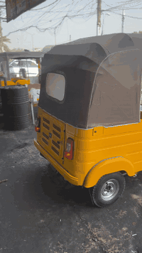 السلام عليكم تكتك للبيع 18 معمرة كُل شيء شركة مكينة عشرين جديدة شركة وصل بأسمك مـن الشركة گبل بأسمك السعر 6 وبيها مجال حگ الجية ***********
