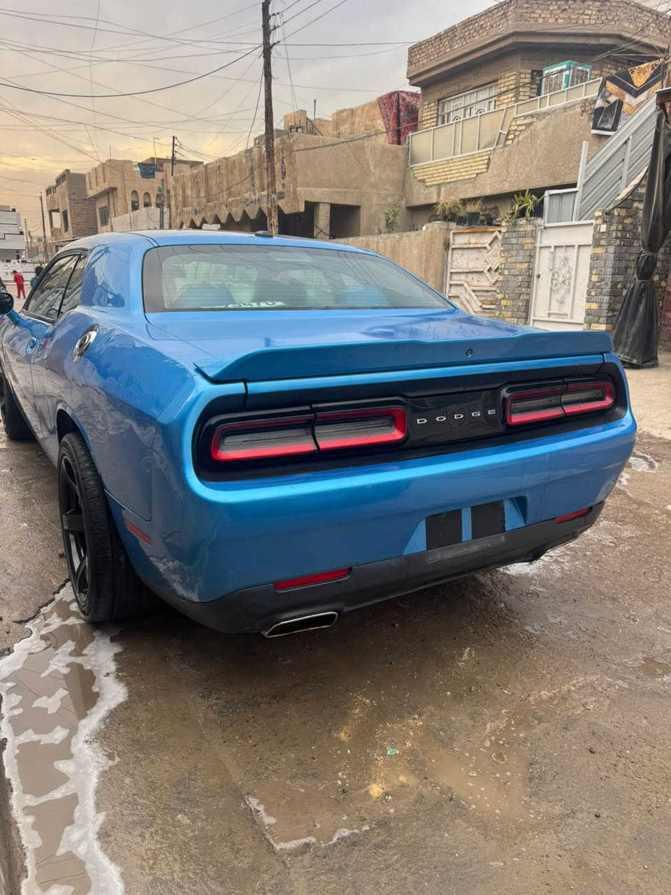 السلام عليكم 
جالنجر 2019 SXT بلاك
السيارة ستوك للأخير 
المكينة V6 
السيارة كير مكينة برغي ما مفتوح بيهاا
شاشة وسط كار بلي 
ويل نجمة 
حادثها جاملغ السايق والبنيد محدث 
للأستفسار _***********واتساب فقط
السعر:145 وبيها مجال
