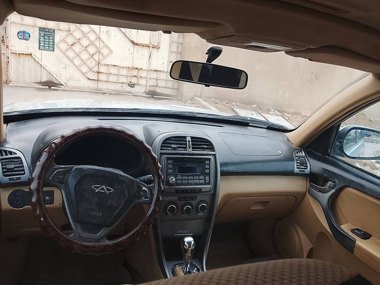 السلام عليكم سياره تيكو موديل 2013 رقم ذي قار سياره حلوه وجاهز مكينه كير حداديه كهربائيات كله جاهز سياره مكلوبه ومعمره وكامله 
السعر 27
راعيهه يطلب ورقتين وعليه غرامه 250 الف ينزلن من السعر
مكانهه ديوانيه
للاستفسار الاتصال على الرقم 
***********
