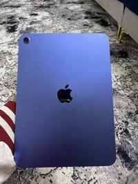 آيباد الجيل العاشر • ٦٤ • الكمالية