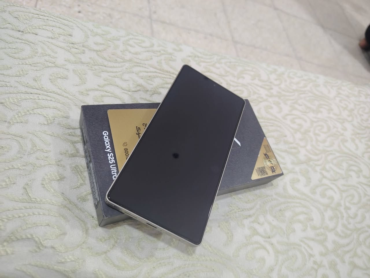 سلام عليكم للبيع S25 الترا جهاز عين الفهد استعمال بسيط زلغ مبي نضيف حيل كامل ملحقات عدا كيبل جهاز ممفتوح ولا داخل صيانه مكاني بغداد بسمايه رقمي *********** سعره  مليون و 165  بي مجال
