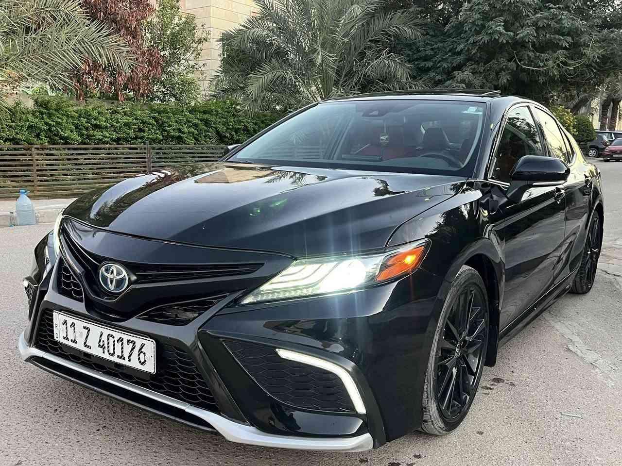 السلام عليكم 
كامري XSE 2024 هايبرد فول مواصفات
السياره مرقم بغداد باسمي
بصمه فتحه داخل جلد احمر بلادي
كشنات كهرباء شاشه اكبر  حجم كامره دواره رادارات خلفي امامي شاحن وايرليس لايت وكشاف لد ويل ١٩ … الخ
محرك 2500 هايبرد اقتصاديه جداً
ماشيه  ٣٧ الف
ايرباك برده وراجع سستم 
بيها صبغ صفحه وبنيد 
مكانها اليرموك
السعر١٨٩
***********
