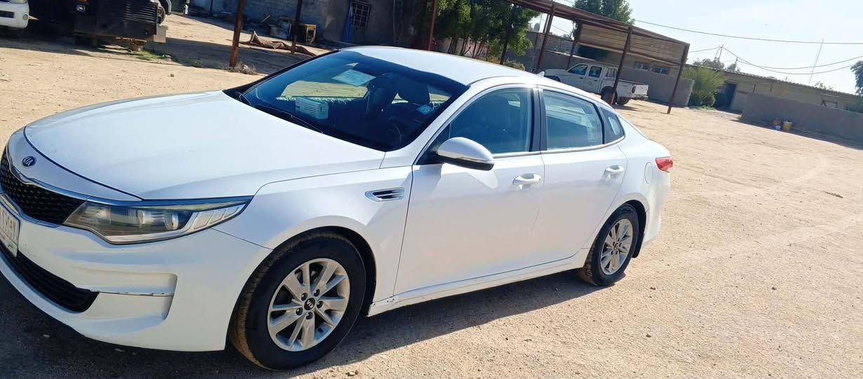 السلام عليكم سياره اوبتما خليجي للبيع رقم مثنى موديل 2018 السياره مال بيت وحلوه اليساره بيه كلير مابيه دكت جاكوج بالسونار مبينه كير محرك تخم تاير كله جديد نص فول تبريد حداديه كله جديد محرك 2400 دوش لااصراف لاتبخير لاتنقيص كفاله كامره خلفيه تبريد قطعتين دشبول لونين السياره ماعايزه برغي مكان السياره سماوه السعر 153 ورقه وبيه مجال للطيبين الاستفسار والاتصال ع الرقم ***********
