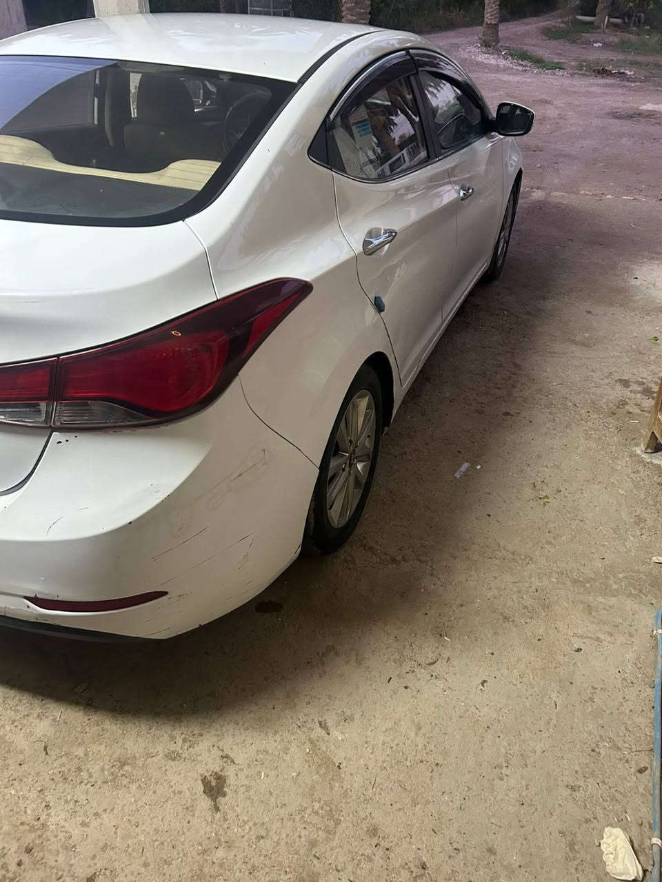 النترا 2016 خليجي مكينه 1800 صبغ قطعتين بسمي السعر 116 اتصال ***********
