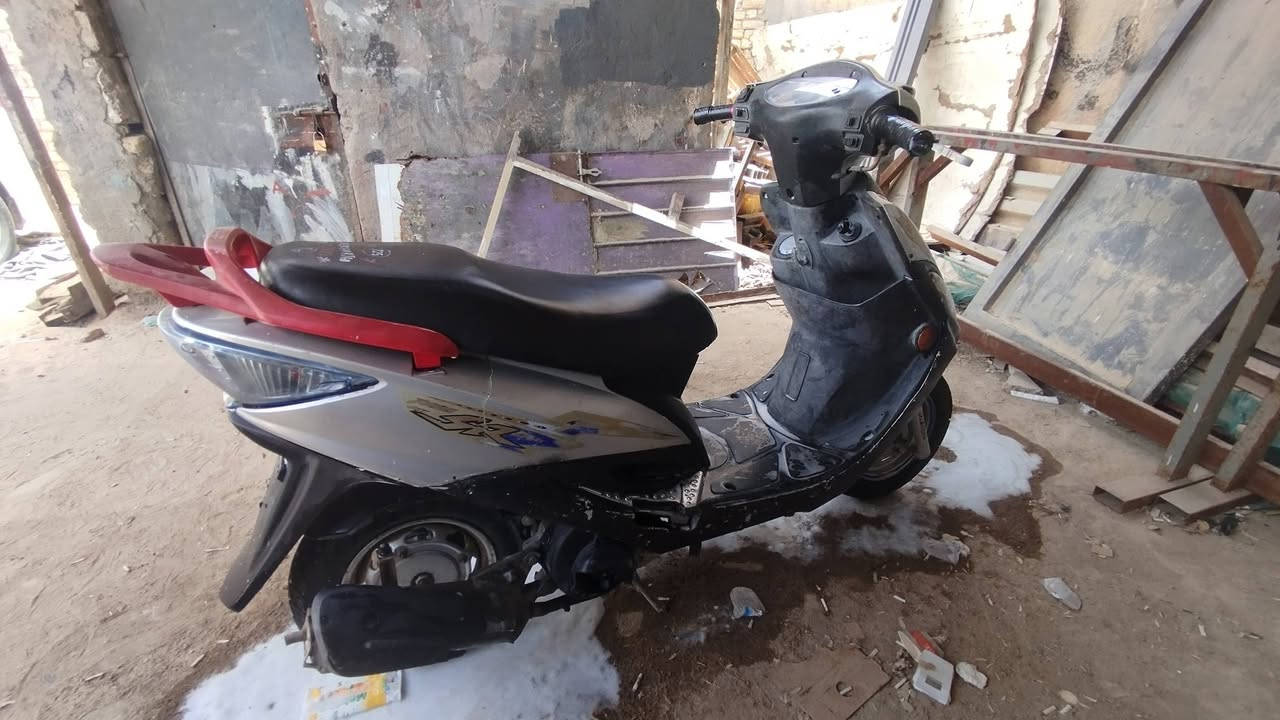 سعرهاا الف 500وبيها مجال قليل فول الدراجه المكينه مفتوحه مبدله بس بستم
انطيك الدرجه شلعه وستمراريه تخبل  كهربايات من الطول لل طول شغلات  سلف شغال مكاني البصره المطيحه ***********
