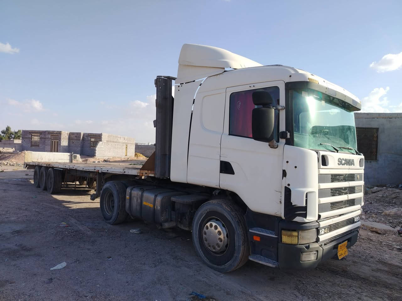 للبيع موديل 2002 مكينه لا تنقص
ولا تبخر مكفوله جاهزه رقم سليمانيه سنويه ساقطه 2020 مكان بصره الزبير سعر 135 رقم ***********
