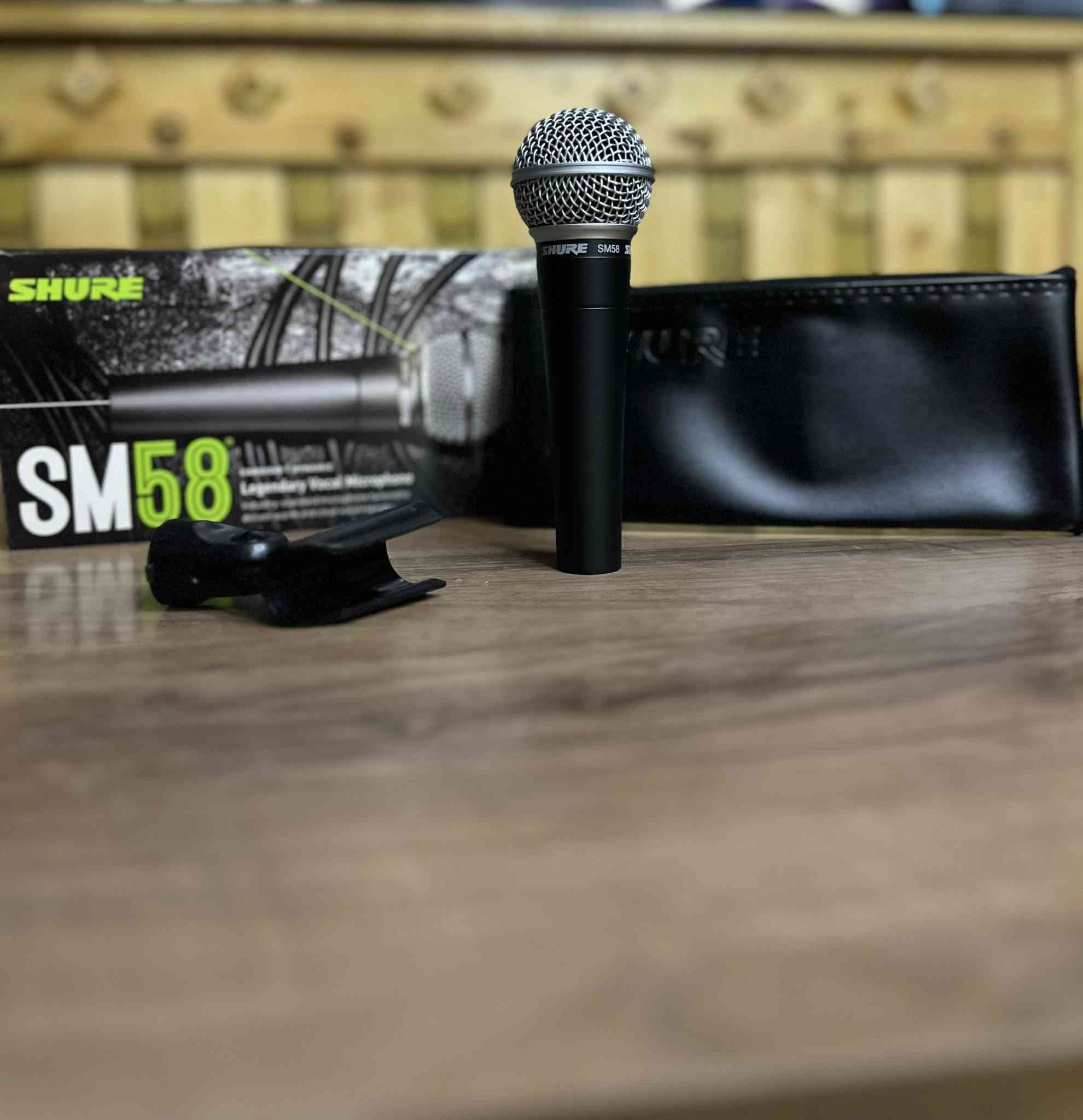 منظومة امتياز درجة اولى
نظام المكسر نترك ! 

600 باور الواط 2000 فعلي 

سببكر نوع RCF موديل F15 
1000 واط فعلي بظمان العمل 

المايك الي انته تختارة !!! 

كبس كارتون جديد !!! 
الكمية محدودة جدا 

تواصل خاص او واتس اب 
***********
***********
