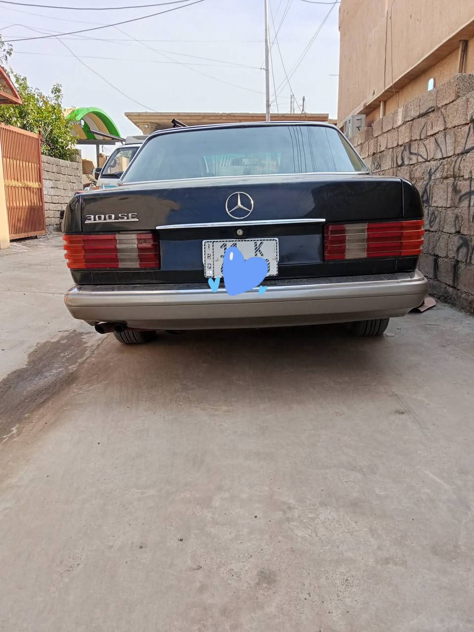 للبيع مارسدس جامبوا 300باب قصير  موديل 90 محور محرك ففتي قواعد دبلات بلادي رقم بغد  السعر المطلوب 75وبيهامجال 
***********
