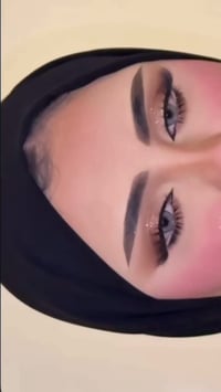 ميك اب مدعوة • رموش • حجز خاص