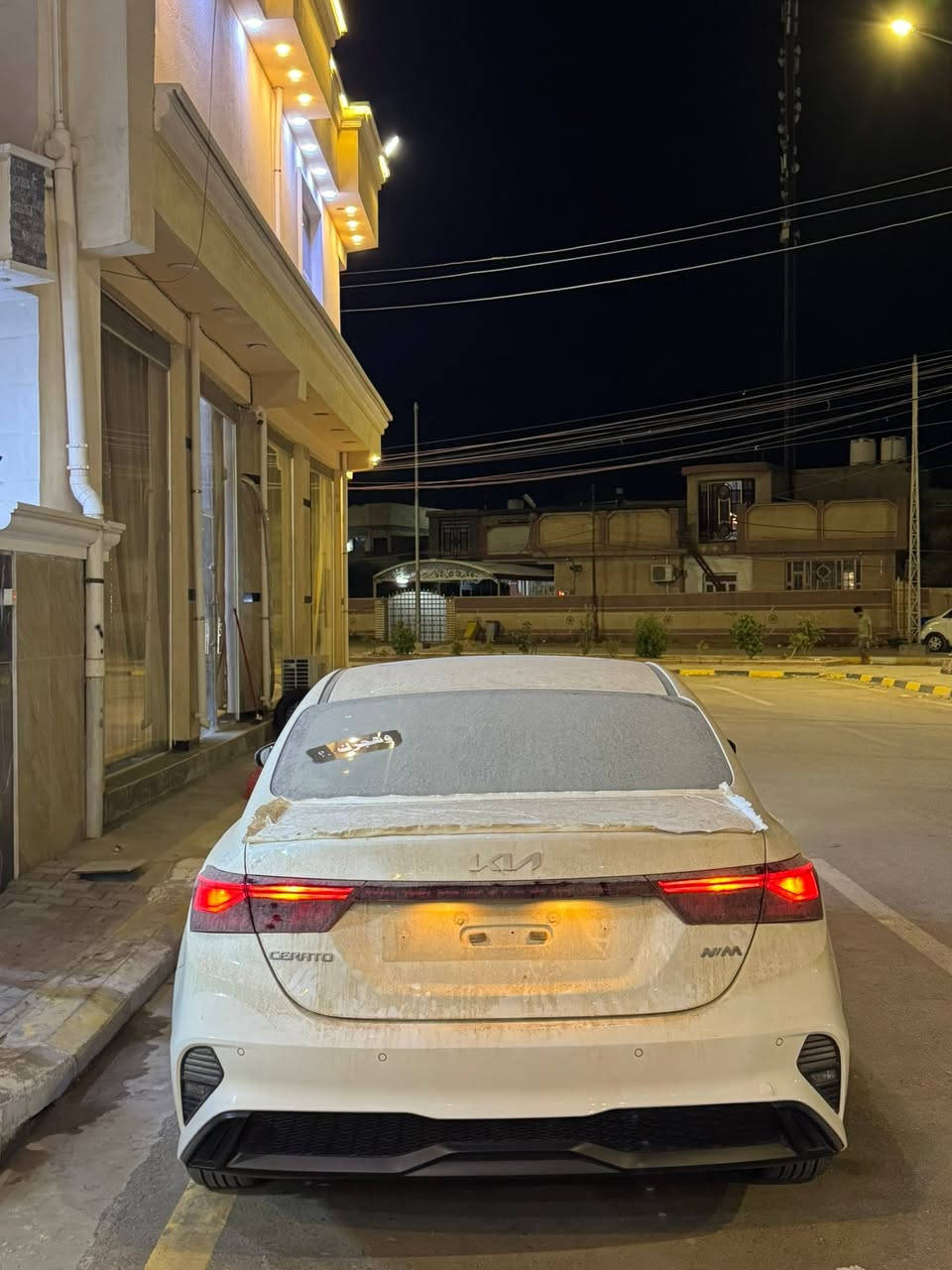 السلام عليكم سيراتو 2023 محرك 1600 ماشيه 110 السياره بيه جالمغ امامي بارد و الدوسه الجوه بيه  بكد جف الايد صبغ السياره محرك وكير كفاله وخير من الله وتخم تاير جديد السعر 157وبيهه مجال 
***********
