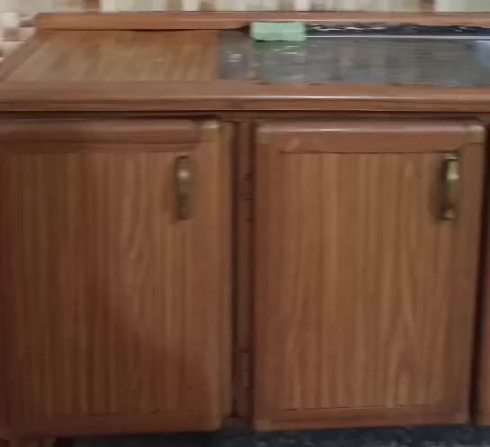 كاونتر للبيع ٧ متر ثلاثه قطع للاستفسار الاتصال على الرقم ***********
