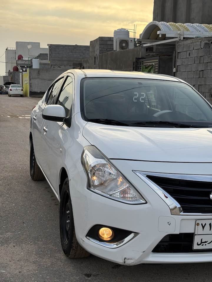 سلام عليكم 
نيسان سني 2022هندي 
سياره حلوه خير من الله 
ما عايزهه شي 
كفاله عامه ماعدى بابين صفحه العبري بارد قليل 
السعر 110وبيهه مجال حك الجيه 
المكان البصره شط العرب 
والاستفسار علي هاي الارقام
***********
***********
