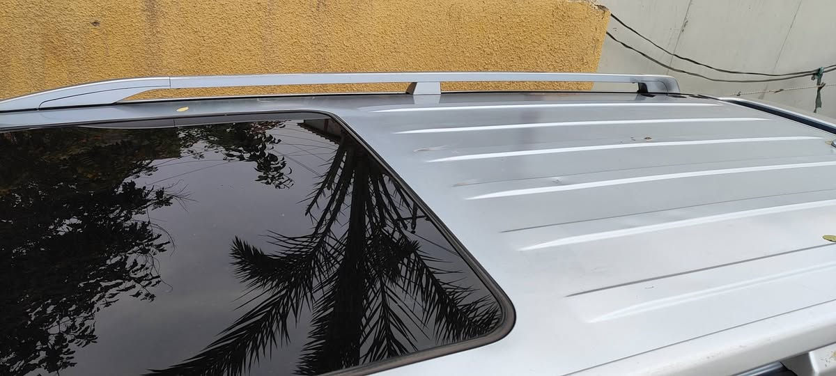 السلام عليكم باجيرو موديل 2008 خليجي مكينه 3000 حبتور فول موصفات ثلاجه بيهاو تبريد ثلج و تدفئة السيارة بأسمي موضح اني بلفيديو شبيها السيارة و ارجع اكرر جاملغين رش فقط اي ضربه مابيه دگه جاكوج مابيها  لان جردن تعرفون هذا لون يجرد السيارة خير من الله وين متريد روح بيها رايدها 115 وبيها مجال للطيبين مصفرة غرامات كلشي ما عليها العنوان البياع ((سويب)) رجاءا رجاءا لحد يكسر بحلال
***********
***********
