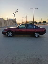 ١٩٩٢ • مكينة ٢٠٠٠ • اوتوماتيك