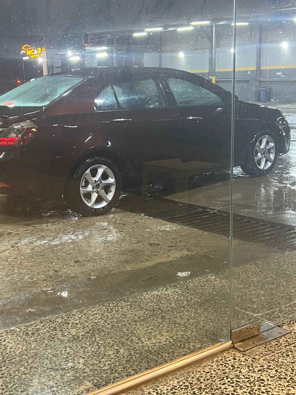 امكراند c7  موديل 2013
سيارة نضيفة وضع الشركة قطعة صبغ وحدة وممشا قليل ١٤٠ الف كيلومتر

محرك شرط

كير شرط مبدل هيدروليك اصلي جديد

 السيارة فيها نقوصات بسيطة

رقم نينوى الماني شرط التحويل وكوبون موجود

تواجد ربيعة

للتواصل اتصال أو واتساب 

***********

***********
