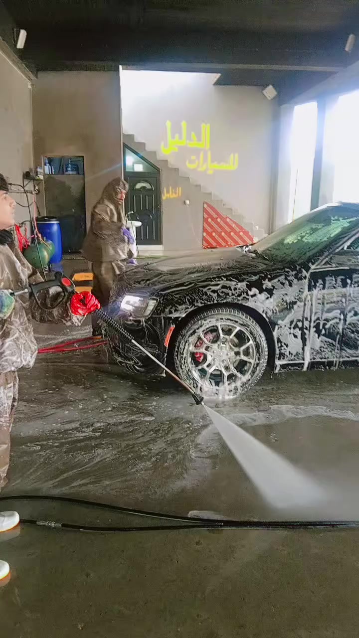 السلام عليكم للبيع موديل 18فور ويل ملغي رقم سليمانيه بسمي كلشي جديد الضرر  بونيد وجاملق   السعر 170 //***********//////***********
