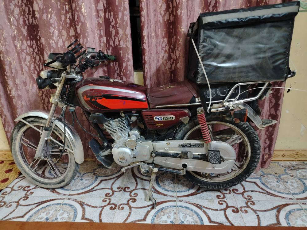 سلام عليكم دراجه سولنيك 5 كير موديل 22 محرك كبس اي عيب مابيه ع فحص للبيع سعره 450 شراي تعال خاص ***********
