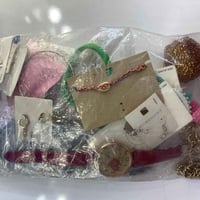 كيس إكسسوارات • ٥٠ قطعة • ممكن تالف