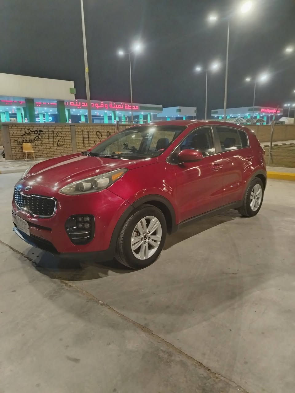 للبيع سبورتج موديل 2017 وارد امريكي حادثه جاملغ مامي وصبغ والجاملغ الخلفي جراد والباقي كفالة مكينة وكير كفاله حدادية جديده تخم تاير جديد العنوان كوت واسط مركز المدينة رقم موبايل *********** السعر 157 وبيه مجال الشراي
