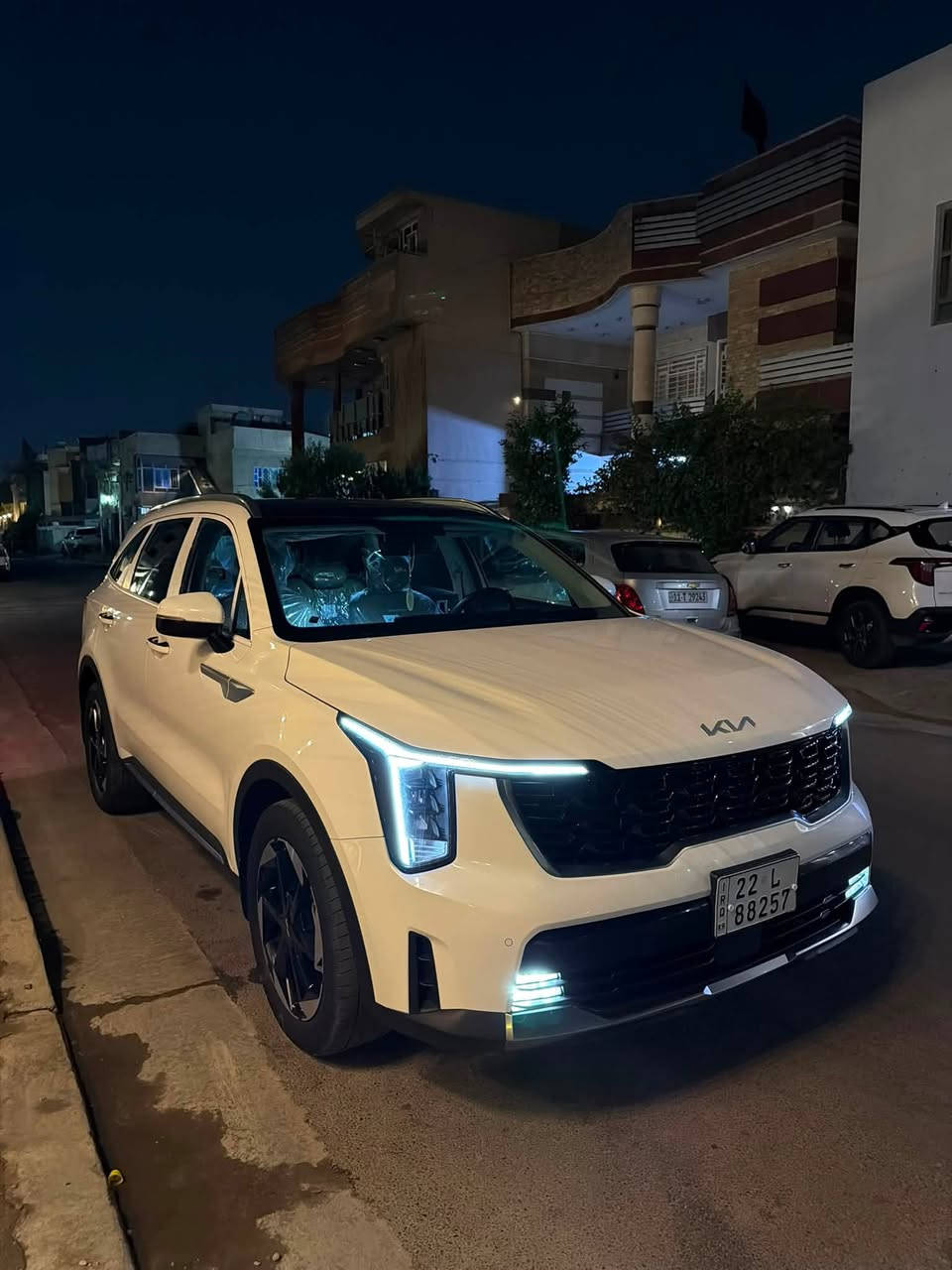 السلام عليكم🤍
سورنتو 2024 خليجي للبيع
فول مواصفات  
// بانوراما ، اربع وضعيات قيادة (smart,eco,sport,comfort) ، كير ماوس ، شاحن وايرلس ، شاشه متصله ابل كاربلاي ، اشاير بالمري ، تبريد ٣ قطع ، كشنات جلد ، قفل بيبان بصمه الابواب الامامية ، كشنات اماميه كهرباء ، ترحيب ، اناره دشبول كل الالوان ، 7 راكب ، هاند بريك بصمه ، تشغيل عن بعد ، نظام تحديد الاعطال ، حساسات من كل الجوانب صوره حيه بالشاشه ، باب خلفيه كهرباء ، تشغيل عن بعد ، شفتات ستيرن ، نظام اوتو هولد ، نظام منحدرات ، فول تحكمات ستيرن ، بردات خلفيه //
السعر 320$ وبيها مجال 
مكان السيارة شارع فلسطين الرقم ***********
