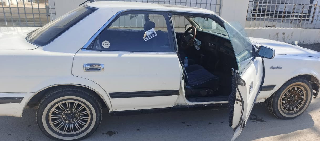 کراون ئاڕتۆپ مۆدێل 1988 بۆفرۆشتن ئاڕم پلاستیک سلێمانی گێڕ ئۆتۆماتیک مەکینە بیلاد جام کارەبا چوار تایەو ویلی لۆک گەرمی لایت فڵچە هۆڕن کامل مەزبوت سعری 13 گەڵا شوێن سلێمانی واتسئاپ ڤایبەر *********** السليمانية, العراق
