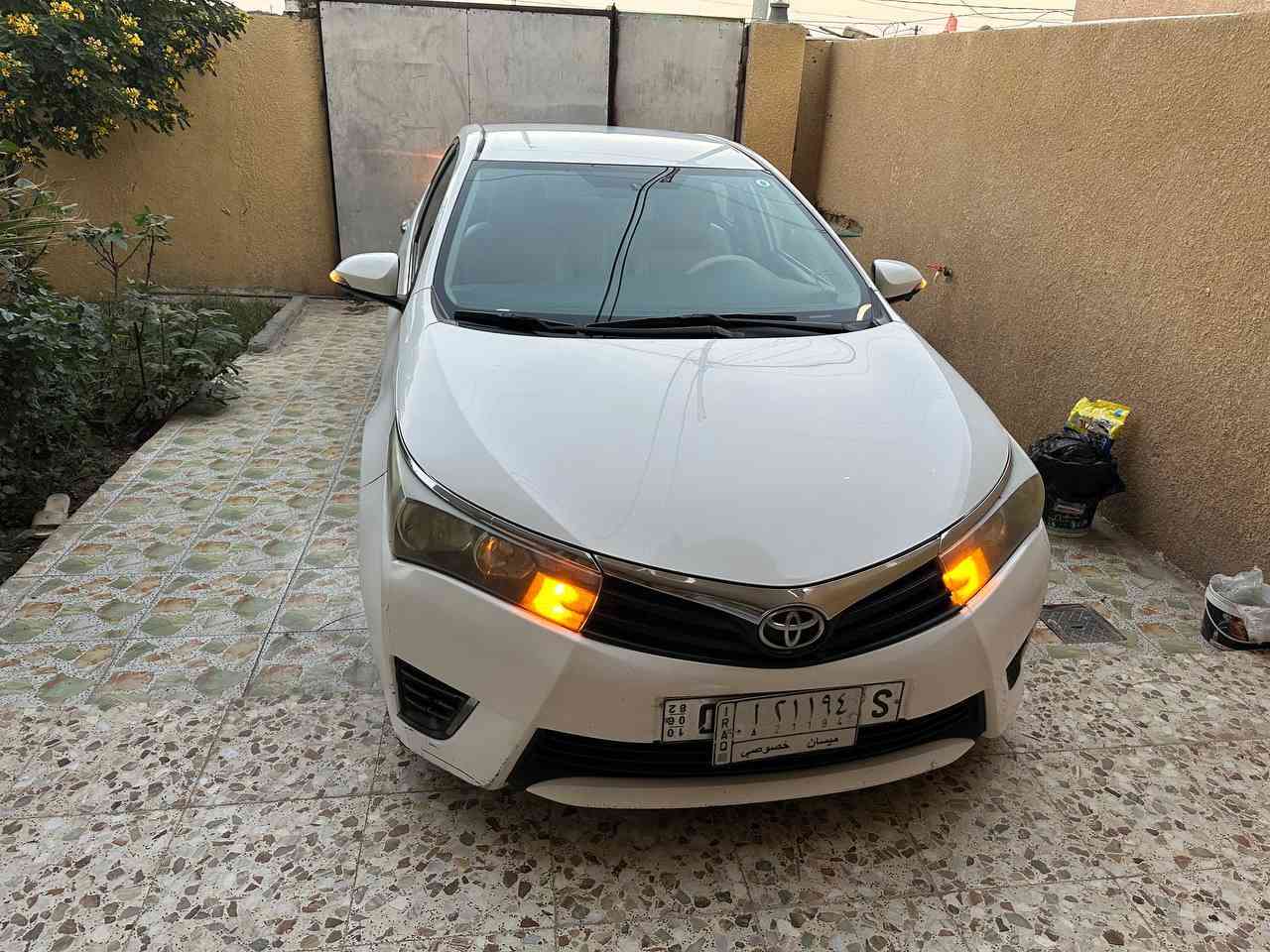 للبيع فقط كورلا ٢٠١٥...
 خليجي سياره نضيفه جدا تخم تاير جديد حداديه جديده سدر جديد شاشه ايباد.  كامرات تصوير ْ٣٦٠ درجه 
رقم ميسان مشروع وطني سياره لاتبخير ولا تنقص  
مكان السياره واسط قضاء الموفقيه 
السعر ١٤٠ وبيها مجال 
تصال ع الرقم 
*********** 
متواجد ع الفيس
