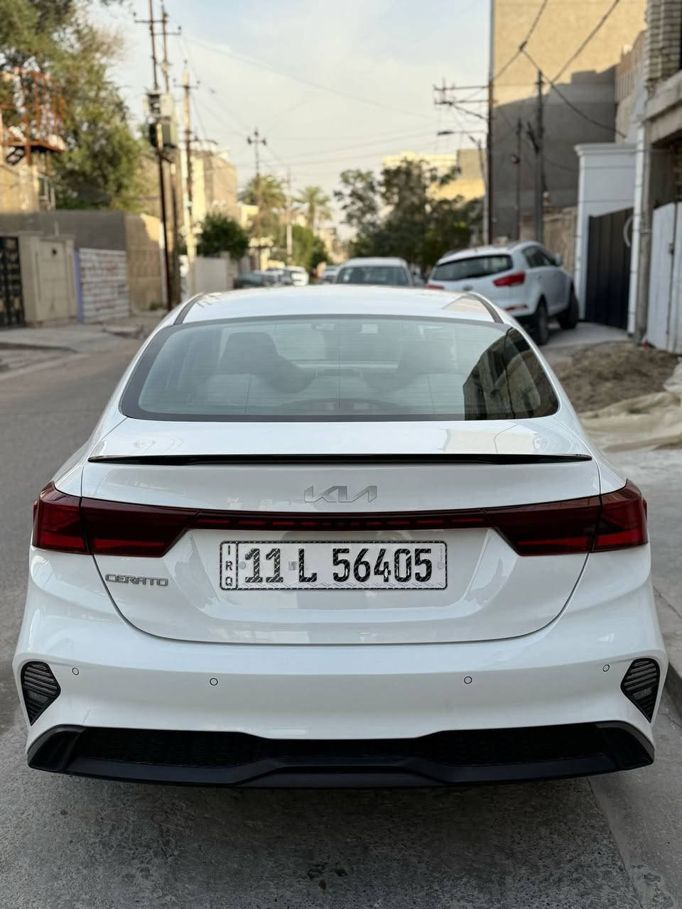 يا الله للبيع كيا سيراتو موديل 2024 سياره جديده كلش مكفوله كفاله عامه
ماشيه 40 الف 
مواصفات نص 
ويل كب 
حساسات 
لد نهاري 
تحكم استيرن جيهتين 
حاكيه
نضاره 
خمس تجاوي 
 السعر ب (180) 
رقم بغداد انكليزي حره بسمي مداور ثاني يوم 
مكان سياره السماوه 
اكثر تفاصيل اتصال 📞.                       (***********)
