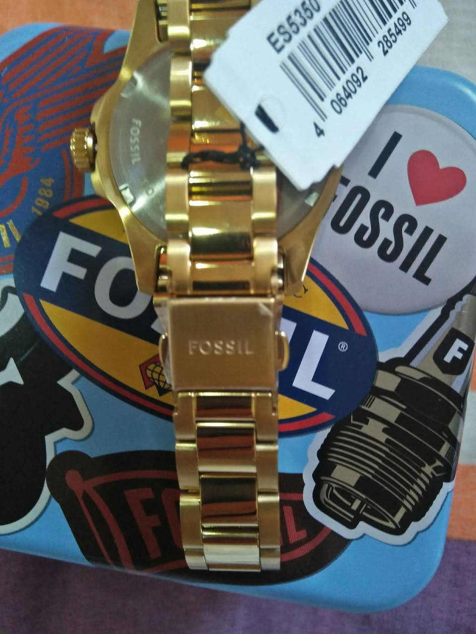 Montre femme  Fossil original neuf jamais porté avec sa boîte acheté en France livraison disponible الجزائر, حسين داي


**إذا كنت صاحب هذا الإعلان وتريد حذفه لأي سبب، رجاءا أرسل رسالة إلى الدعم الفني**