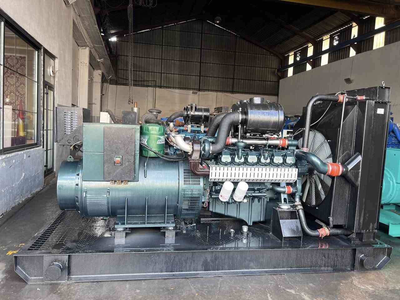DOOSAN 
750KVA
***********
***********
