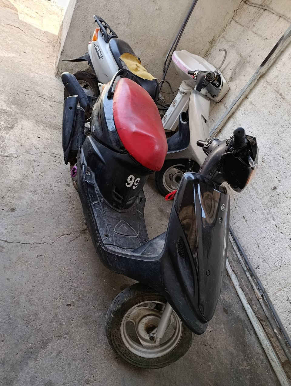 السلام عليكم للبيع قجمه شغال شلعة ومعدل صاروخ دراجه نضيفه مكاني بغداد حي العامل سعر٣٠٠
***********
