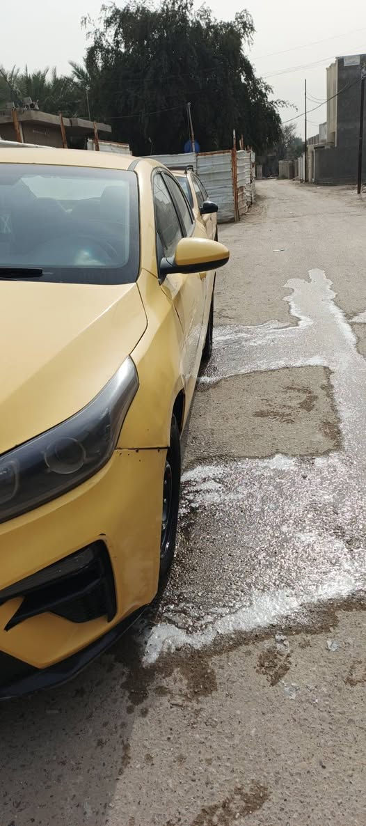 سلام عليكم كيا فورتي ٢٠٠٢١
سياره كير ومكينه مكفولات كيرها atm 

سياره تبرد  مكفول وخير من الله حادثها بمريكا جاملغ مبدل وهنا بل عراق جاملغ وباب الايمن معدلت نفسهن رجعات يعني سياره ليبل واحد عده الجاملغ الايسر   موصفاتها معرفه شاشه تحكمات جهتين شاشه اعطال   سياره خير من الله يرادلها شويه ترتيب  السعر ١٢٠ وبيها مجال شراي يتصل ويشلع عيوني  *********** سياره بسمي تحويل ثاني يوم  رقم نكليزي 
صور الحادث بل منشور
