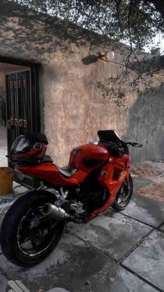 سلام عليكم ورحمة الله 
اعادة النشر بسبب الوعود الكاذبة
وبسبب السعر ينطونه مو ع دراجة طبعاً 
قبل فتره نشرتها بسبب محتاج ودبرت وما بعت
شباب دراجة هايسونك نضافة كدامك
موديل 2015 أوراق استنساخ
دراجة الوحيدة بلبصرة بهيج نضافه. 
مكفولة كير محرك. 
السعر (مليون و800)
المكان البصرة الزبير
الرقم ***********
