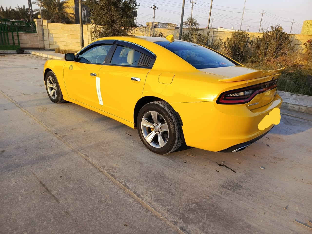 جارجر 2015 اصل SXT حادثه جاملغ وبنيد فقط بدون دواخل السياره جاهزه رقم بصره انكليزي  بسمي مكانه ناصريه الاستفسار ***********
