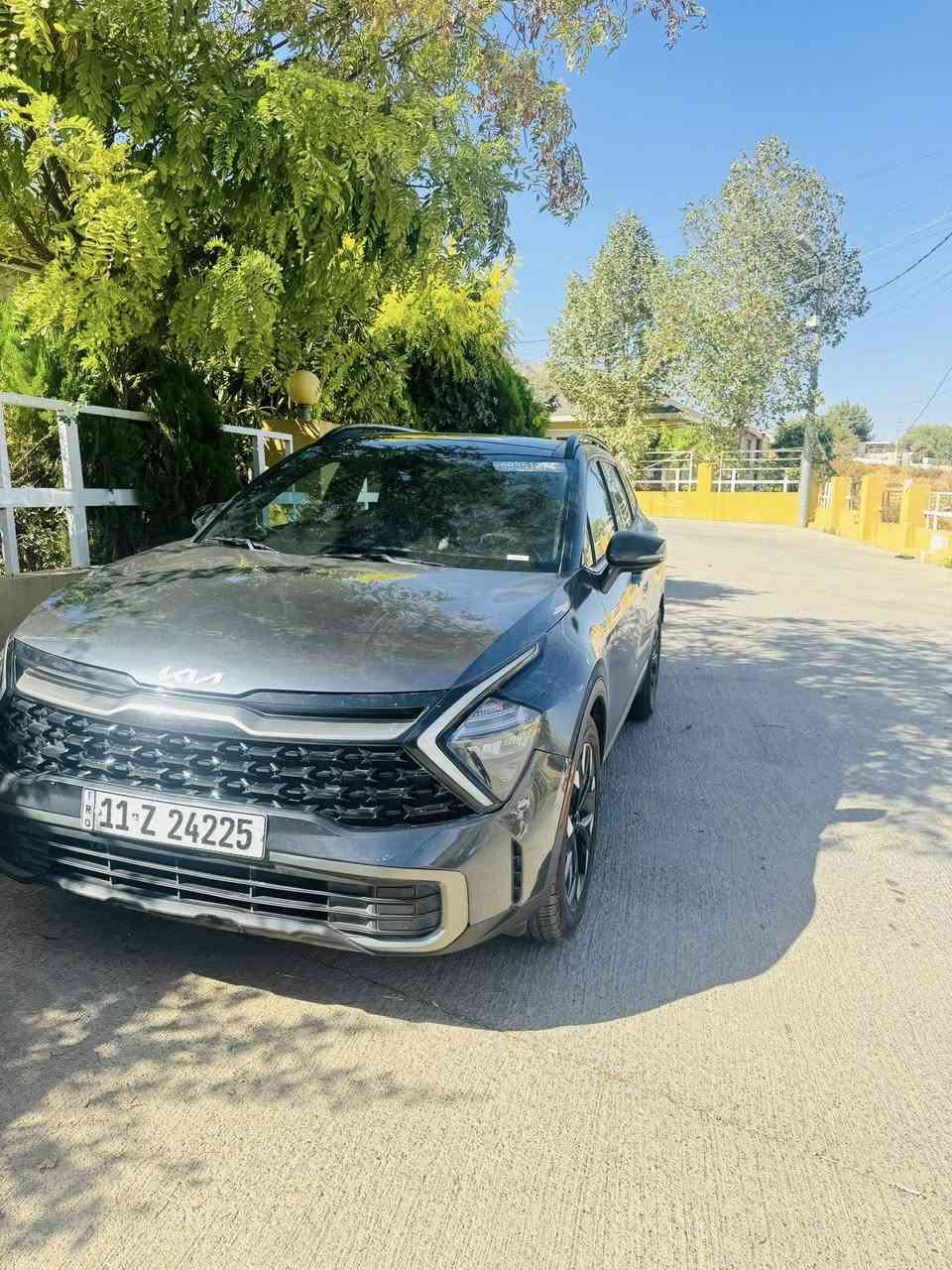 السلام عليكم 

سبورتج اكس لاين اعلئ فئه
 فول  لون بلو الجديد   
الموديل 2023
🟩 بسعر مناسب جدا  
المواصفات :✅
محرك 2500 فور ويل 
بصمه + تشغيل عن بعد 
بنوراما 
هاندر بريك بصمه + اوتو هولد + مانع نزلاق + مانع نحدار + مود درايف ترحيب عند الاقتراب تفتح 
صندوك كهرباء + ذكي 
شاشه نفكيشن + كامره داورة
تبريد بيانو 
كراسي جلد + كراسي كهرباء 
شاحن واير ليس للهاتف نقال 
بكلايت لد + لد نهاري 
حساس امامي + حساس خلفي 
تبريد قطعتين 
ويل كب كبير
نيكلات داخل زيتوني 
السيارة مرقم جاهز  
السياره جدا نضيفه وداخلها نظيف   
ماشية 31 الف 
الضرر بنيد فقط 
مكاني بغداد 
للاستفسار فقط على الرقم او الواتس اب 
***********
