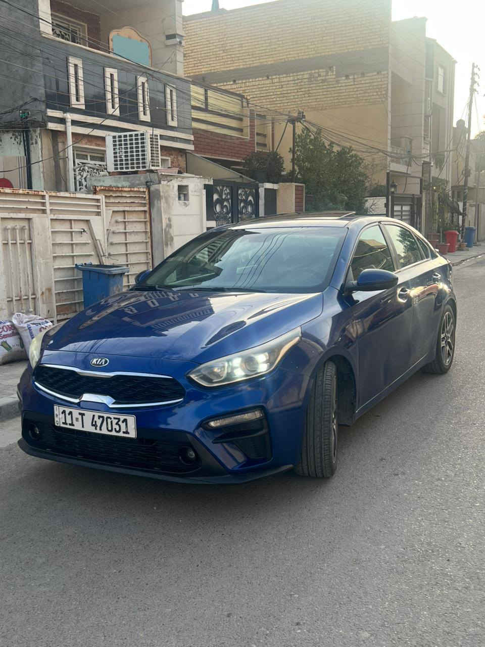 السلام عليكم للبيع فورتي 2019 S
العداد ماشي 159.000
تحكم استيرن جهتين 
كروس سرعه 
فتحه سقف
قيادة ذاتيه 
رادار امامي
لد نهاري 
لد خلفي 
كامرة دوارة 
ويل كب 17
حساس تاير 
مكينه 2000 
كير اي تي المرغوب 
انضمه قيادة
حادث امريكه جاملغ وباب السايق
بدون اير باك ولا دواخل ولا شواصي مكفولات

السعر المطلوب  135$
للاستفسار الاتصال او واتساب : ***********
