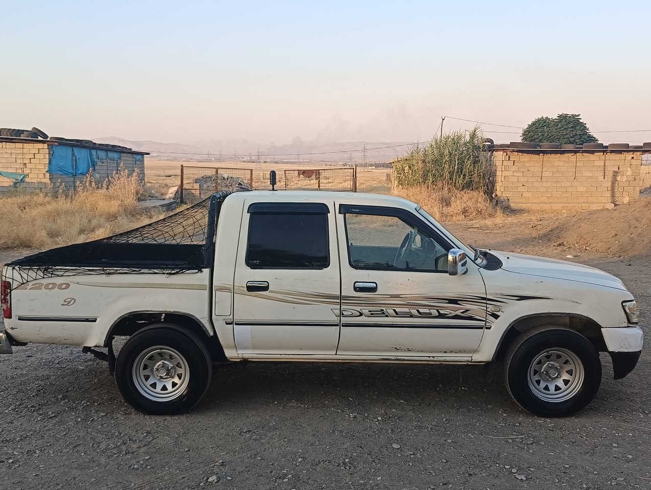 پیکاب دێرمۆدێل2006بیلاد کابرێتەربێدەعم وبێ لێدراونمونەلەجوانی بێ بۆیاغ بێتەقەوڕەڕەقە مەنەفێستی ئەسڵی سعری28گڵاویەک تۆزێک مەجا***********ناونیشان چەمچەماڵ
