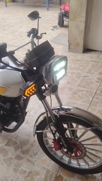 الاورفلي • موديل ٢٥ • ٢٠٠