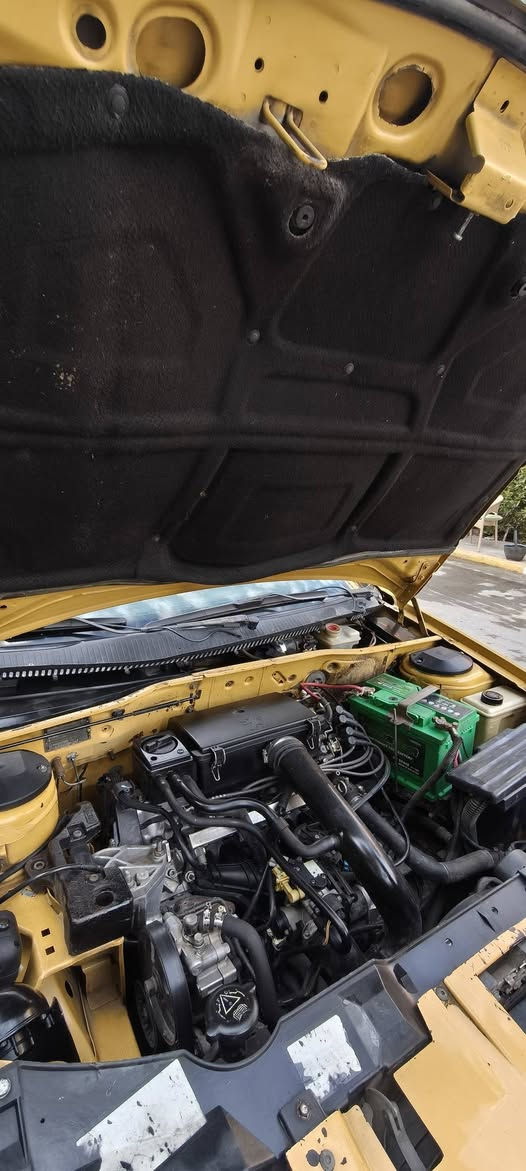 سلام وعليكم سمند موديل 2012  سيارة كلش نضيفة وجاهزة من كلشي مكينة كير حدادية خير من الله تبريد شغال بيهة صبغ باب السايق فقط والباقي بلادي دواخل بلادية كهربائيات كلهة شغالة سنوية جديدة رقم بغداد ألماني مصفرة هيئة مكان بغداد سعر ٣٩ وبيهة مجال رقم ***********
