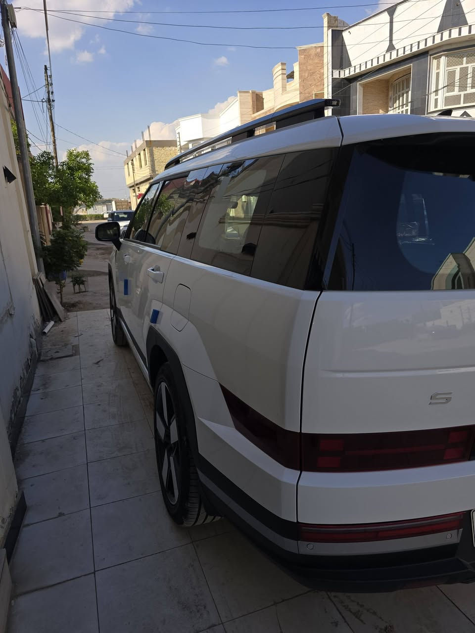 السلام عليكم
#سنتافي_2024 رقم بغداد بأسمي
لجناي فقط
خليجية جديدة وجديدة جدا بوضع الزيرو
ماشيه 11 الف مال بيت
مكفولة من (الشخط رصعة تكحيل بارد)
فول مواصفات  بدون فتحة
السيارة مكانها بالحلة
***********
بيع فقط 
السعر 240$ سعر نهائي
