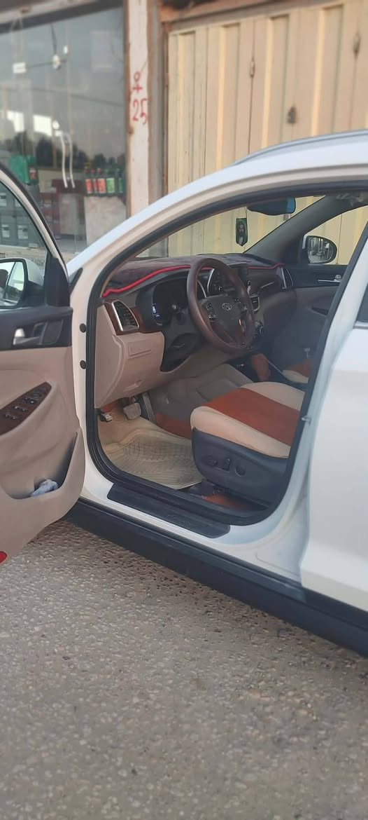 توسان 2019 خليجي  .. شركه الكاصد  رقم بابل سنوية مجدد ٢٩
المواصفات 

محرك 2000 دوش 

كشن كهرباء 

تبريد قطعتين 

كشنات جلد + ارضية وصندوق 

اشاير بلمري + مري شفط 

شاشة كبيرة + حساسات 

كامرة خلفية 

داخل بيجي 

ويل كب 19

بلوجكتر + لد نهاري

ثلاجة بلجكمجة

سايد بريك بلرجل

ماشية١٠٠ كم

مكفولة كفالة عامه 

العنوان بابل جبله  .. 

شراي اتصل وتدلل (  ***********.   ***********
