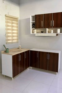 كاونتر خشب تركي mdf  قياس متر وعشرين والسنك مترو20  السعر  250  التوصل...