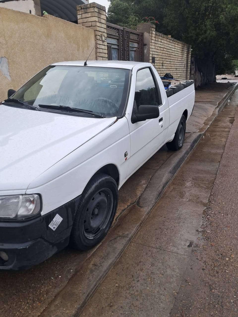 سلام عليكم سيارة لبيع اريدو موديل ١٦ مكان بغداد الرقم بغداد السيارة بسمي السعر ٣٩ رقم الهاتف ***********
