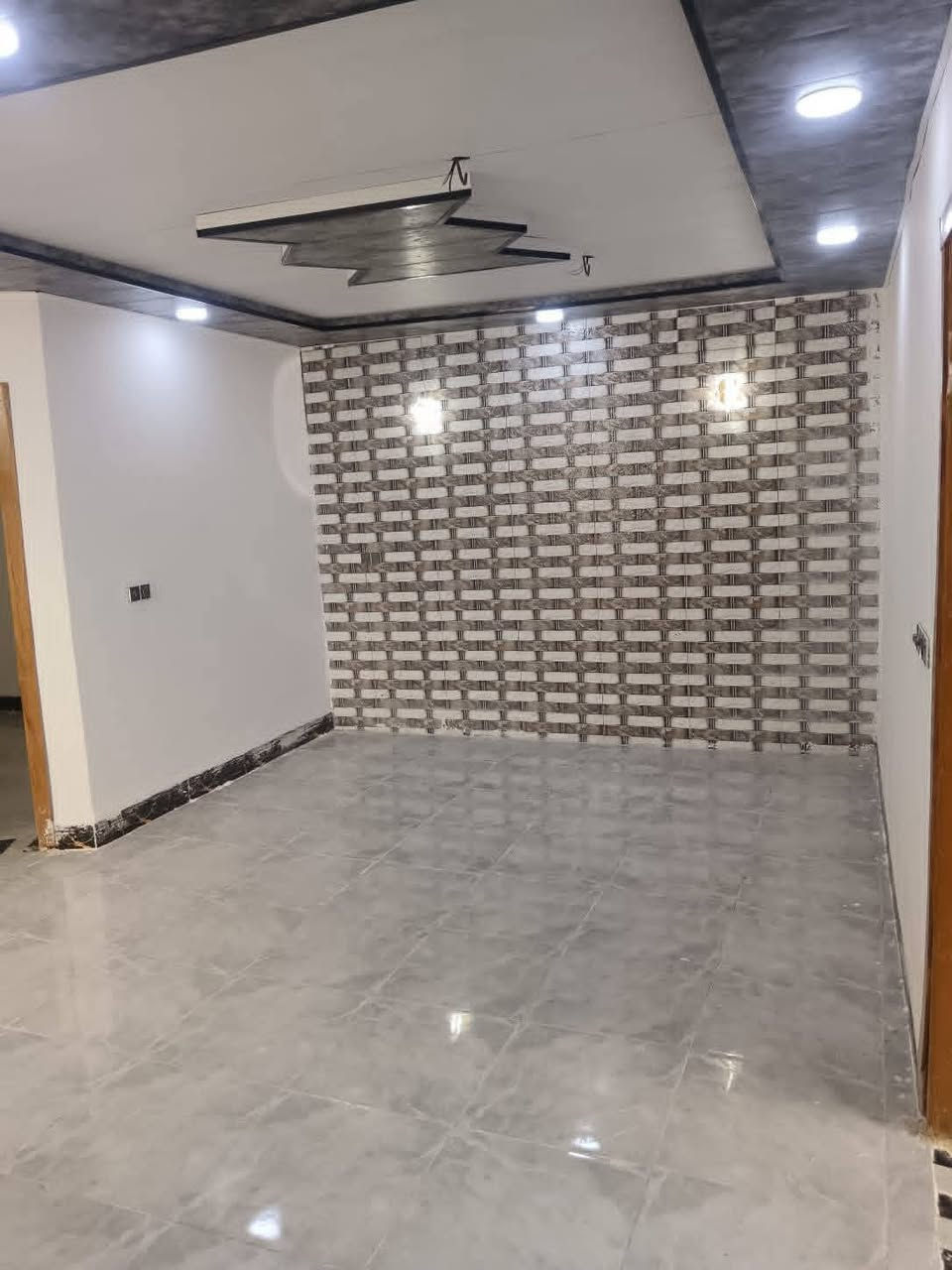 120 متر للبيع طابو زراعي سند 25 قرار محكمه
بسعر 40 وبي مجال
عنوان البيت نجف مقابل ملحق قرية الغدير
للاستفسار اتصل على *********** أو مراسله واتساب
