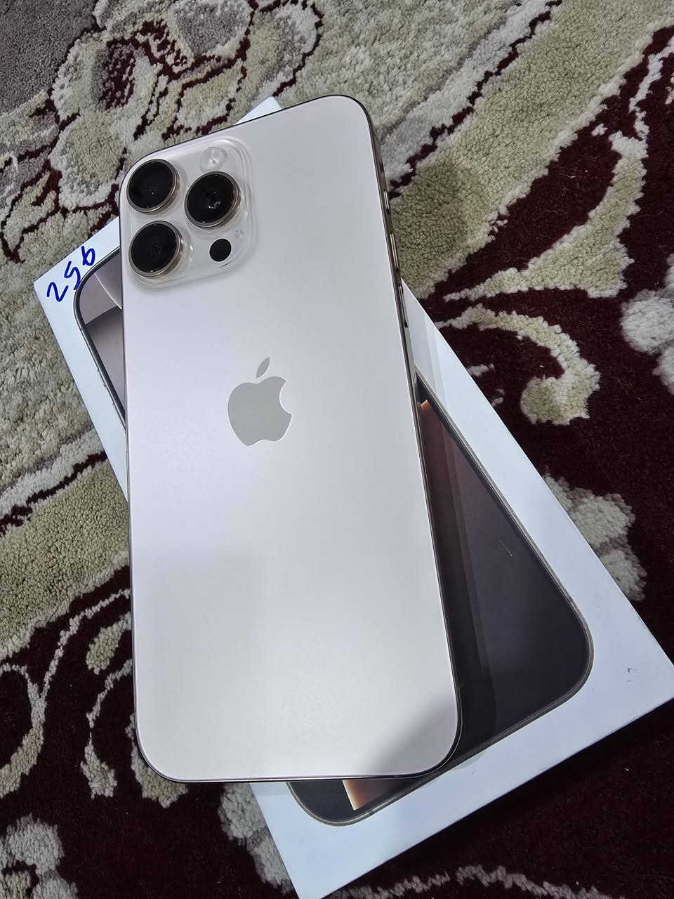 مساء الخير
ايفون 16 برو ماكس كفاله من كلشي نضافه 100 من 100 
كامل ملحقات شرق اوسط
بطارية 100 عدد دورات155
جهاز بعده بضمان مامخلص 
مراوس بدراجه او موبايل 
عنوان شط العرب السعر 1550بيه مجال لشراي واتس او اتصال ***********
