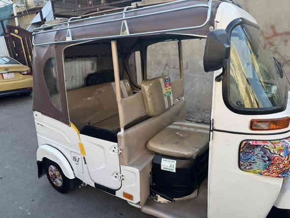 22رقم وسنويه مكفوله  مكان بياع ***********
